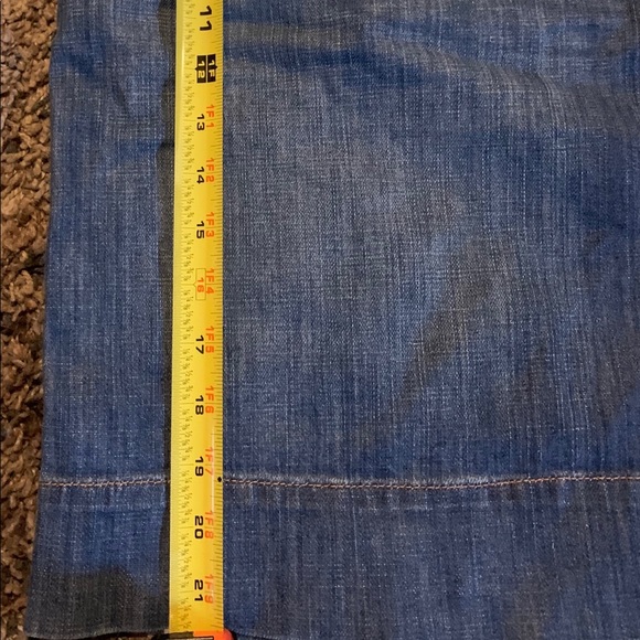GAP Maternity Denim Skirt side and back pockets - Picture 5 of 5